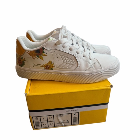Cariuma Shoes - NIB Cariuma Vincent Van Gogh White Leather Sunflowers Lace-Up Sneakers‎